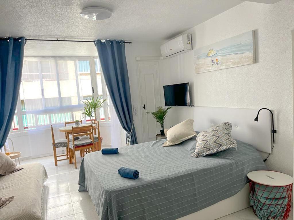 Studio Flat 150M Away From Beach Торевиеха Екстериор снимка